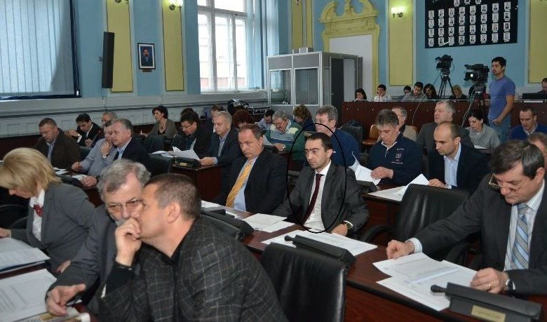 Update BRAŞOV. DNA cere şi arestarea preventivă a lui Căncescu, în dosarul lui Grapă 1 sedintacj20ian10_2.jpg