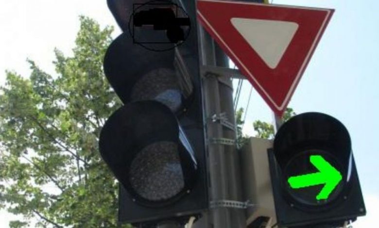 semafor-verde-intermitent.jpg
