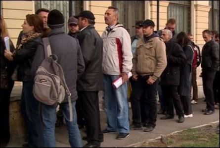 BRAȘOV. Firmele sunt invitate să se înscrie gratuit la Bursa locurilor de muncă 1 some.jpg
