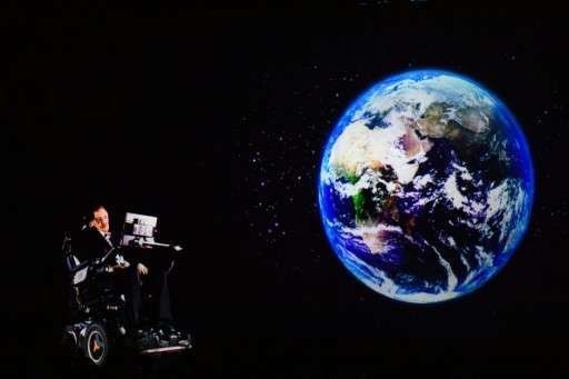 Astrofizicianul Stephen Hawking a apărut sub forma unei holograme la Hong Kong 1 stephenhawkingholograma.jpg