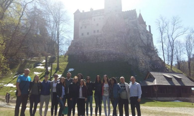 BRAȘOV. „Olimpicele” s-au relaxat la Castelul Bran. În sezonul viitor formația de la poalele Tâmpei ar putea participa în Liga Europei Centrale 1 1_201.jpg