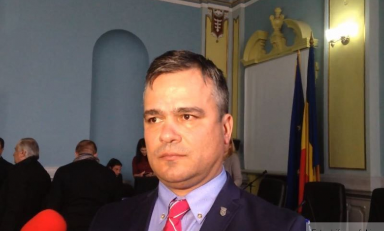 BRAŞOV. „Proiectul Aeroportului este privat în mod nedrept de finanţare de la Guvern” 1 adrianvestea1.jpg