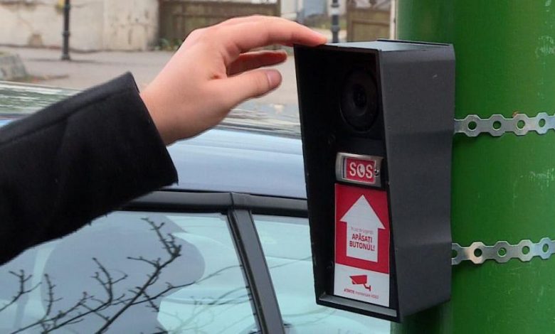BRAŞOV. „Butoanele de panică”, folosite pentru... cereri de informaţii 1 butonpanica.jpg