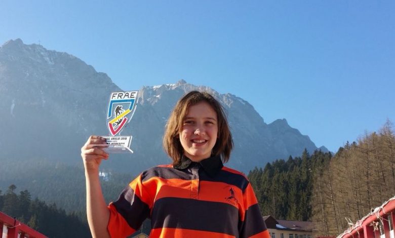 BRAŞOV. Copila alpinistă ucisă de o avalanşă ar putea deveni cetăţean de onoare al oraşului Râşnov 1 dor2.jpg