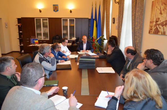 BRAȘOV. Angajare de pădurar și inventar de fond forestier la Poiana Mărului 1 prefectPoianaMarului1_234074.jpg