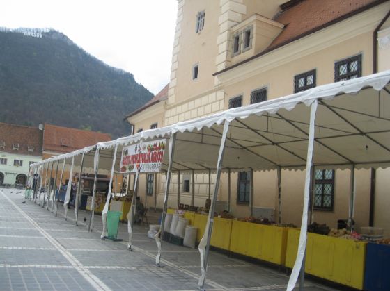 targ Piata Sfatului (2)_234053.JPG