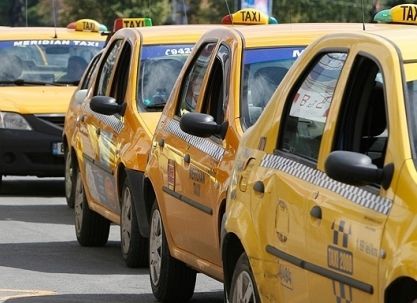 Taximetriștii din Capitală au început protestele 1 taxi_3.jpg