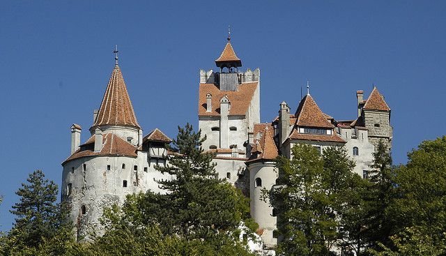 BRAŞOV. Bran şi Râşnov, cele mai vizitate obiective turistice în minivacanţa de Rusalii 1 castelulbran_4.jpg