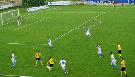 LIGA 2. FC BRAȘOV, încă un eșec!!! Sepsi Sf. Gheorghe, 4 GOLURI la Suceava!!! 1 fcbv_47.jpg