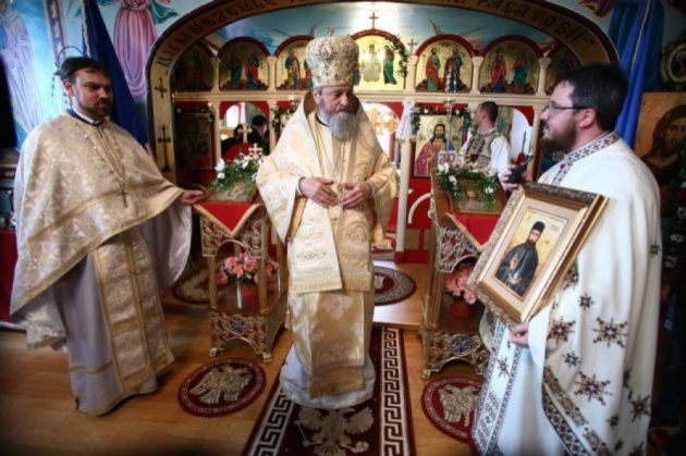 BRAȘOV. Biserica din Viscri a primit al doilea hram 1 mitropolit Viscri_235418.jpg