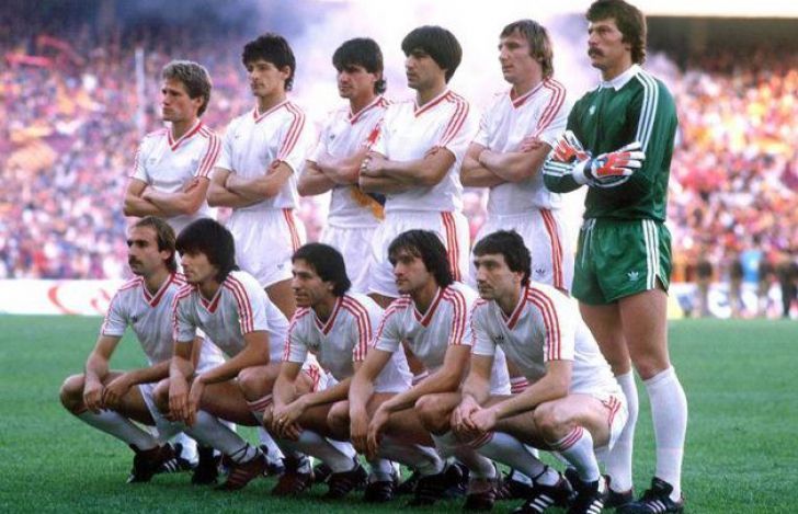 DUPĂ 31 DE ANI. Ce își amintește brașoveanul Marius Lăcătuș despre MINUNEA de la Sevilla?!... 1 steaua.jpeg