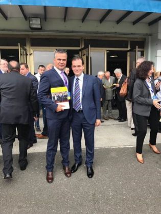 BRAȘOV. Adrian Veștea a fost ales vicepreședinte al PNL la nivel național 1 Advestea1_237491.jpg