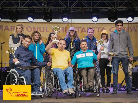 BRAŞOV. Aproape 15.000 de euro au fost strânşi pentru sportivii paralimpici, prin Maratonul DHL Ştafeta Carpaţilor 1 DHL 3_237570.jpg