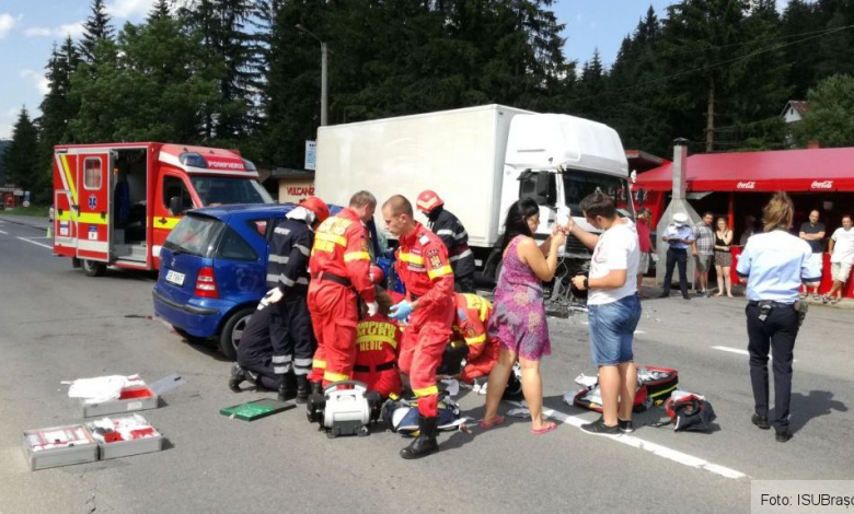 UPDATE. BRAȘOV. O femeie însărcinată în 7 luni a decedat în urma accidentului de pe DN1. Nici bebelușul nu a putut fi salvat 1 accidentpredeal_3.jpg