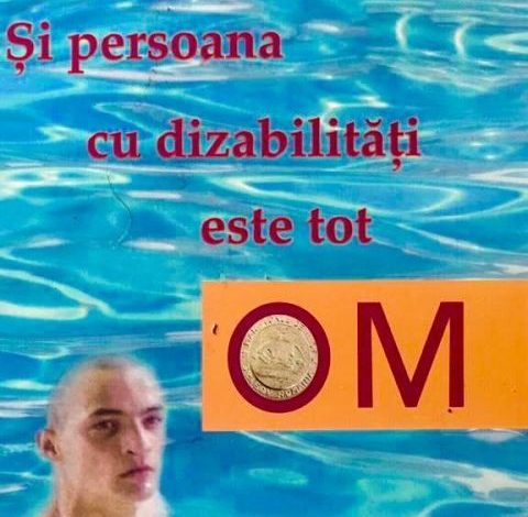 BRAŞOV. „Şi persoana cu dizabilităţi e tot OM” 1 carte_8.jpg