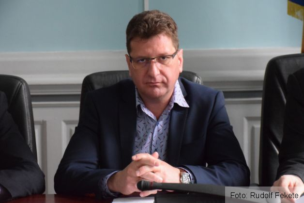 liviubutnariuviceprimarrasnov2_232230.JPG