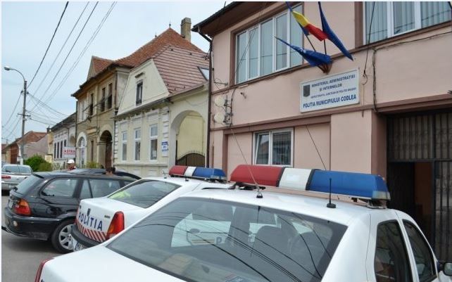 BRAŞOV. Şomerii codleni trebuie să se prezinte la Poliţia Locală 1 politialocalacodlea.jpg