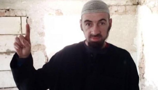 Ce obiectiv militar dorea să arunce în aer suspectul de TERORISM din județul Argeș?!... 1 terorist_2.jpg