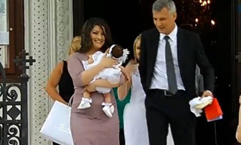 Jurnalista Oana Stancu s-a decis să poarte doar numele soțului său, deputatul PNL de Brașov Daniel Zamfir 1 zamfir_5.jpg