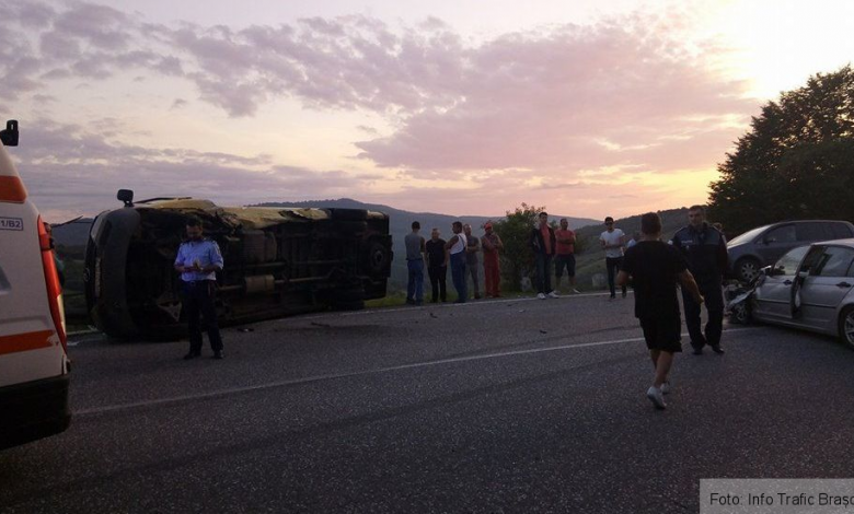 BRAȘOV. ULTIMA ORĂ. Accident cu trei victime, pe DN 10, la limita județului Brașov cu Covasna (FOTO) 1 accidentdn101.jpg