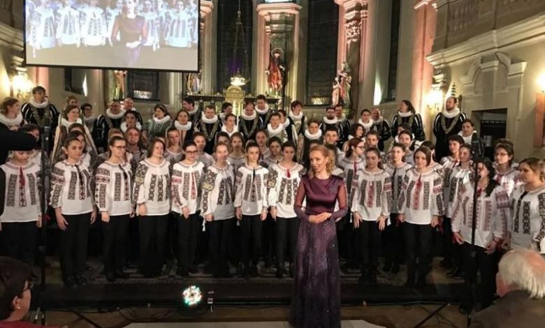 BRAŞOV. Corul Madrigal va concerta la Biserica Evanghelică din Cristian 1 cor_2.jpg