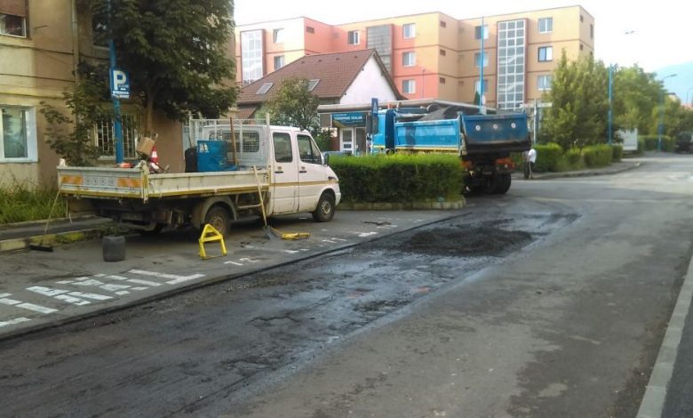 BRAŞOV. Doar patru agenţi de la Poliţia Locală verifică zecile de şantiere deschise în oraş 1 imag0084.jpg