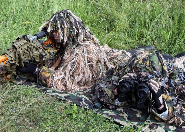 BRAŞOV. Militarii britanici şi vânătorii de munte au propriul exerciţiu comun 1 militari_5.jpg