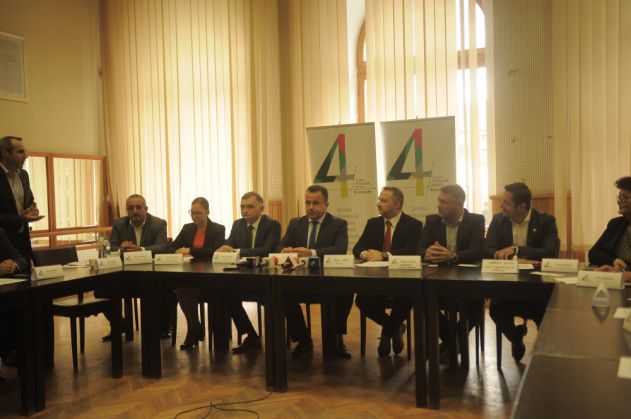 ministru_239358.JPG