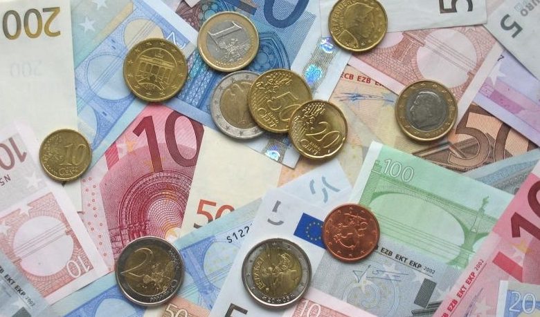 Rezerve valutare de 33,498 miliarde de euro, înregistrate în prima lună din 2018 1 monedaeuro.jpeg