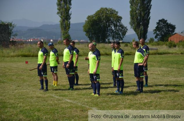 oina_238644.jpg