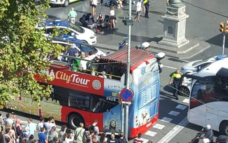 Update. Atac terorist în Barcelona: luare de ostatici, cel puţin doi morţi! 1 barcelonaincident.jpg
