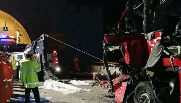 buscrash_2.jpg