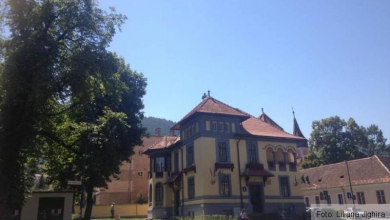 casajunilor.jpg