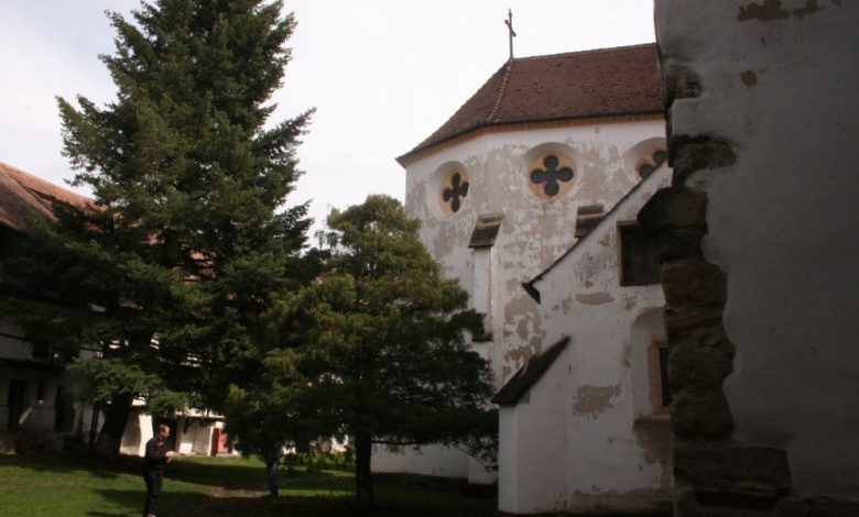 Biserica Evanghelică C.A. din România: „Ansamblul bisericilor fortificate nu stă la dispoziție!” 1 cetateprejmer_2.jpg