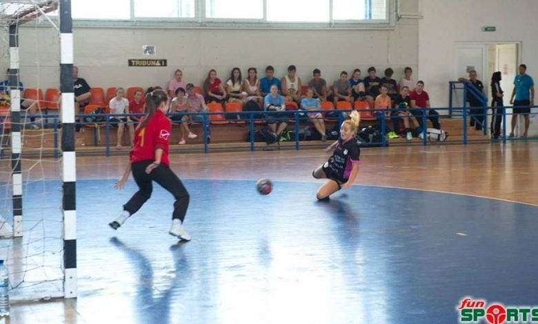 BRAȘOV. Turneu interesant de handbal pentru juniori 1 funsports.jpg