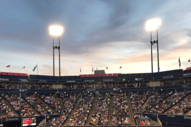 WTA Toronto. Niculescu și Krejcikova, învinse în optimi 1 toronto.jpg
