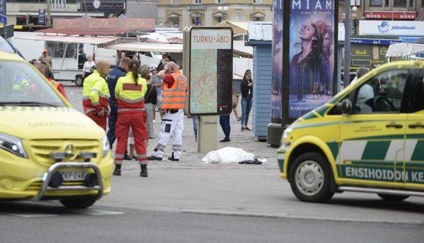 Atac, posibil terorist, în Finlanda (FOTO şi VIDEO) 1 turku.jpg