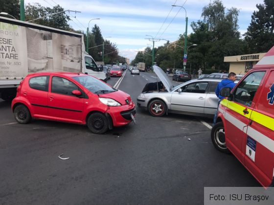 Update. BRAŞOV. O fetiţă de 7 ani a ajuns la spital, în urma accidentului de pe Bulevardul Saturn 1 IMG-20170905-WA0000 (1)_240741.jpg