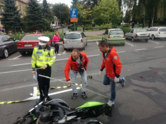 BRAȘOV. Accident de motocicletă în apropiere de Modarom 1 IMG-20170912-WA0004_241060.jpg