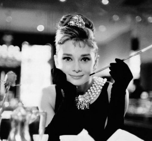 Colecţia personală a actriţei Audrey Hepburn va fi scoasă la licitație 1 audreyhepburn2.jpg