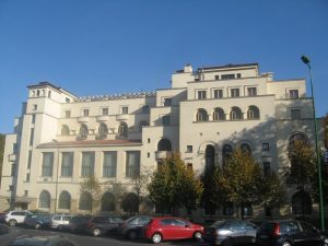 casaarmatei.jpg