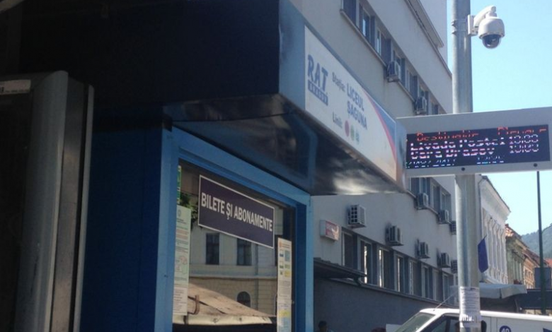 BRAŞOV. Abonamentele gratuite pentru elevi se eliberează după 1 octombrie 1 img-0675.jpg