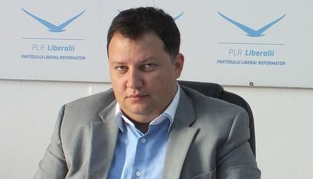 DIN GUVERNUL TUDOSE... „Nu alimentez și nu cunosc prețul”!!! 1 petcu_2.jpg