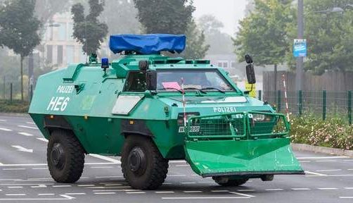 60.000 de locuitori EVACUAȚI pentru dezamorsarea unei bombe enorme!!! 1 tanc.jpg