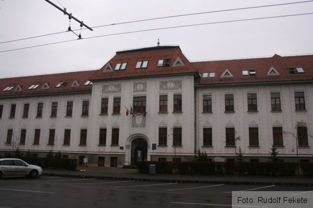tribunalulbrasovcladirea_217227.JPG