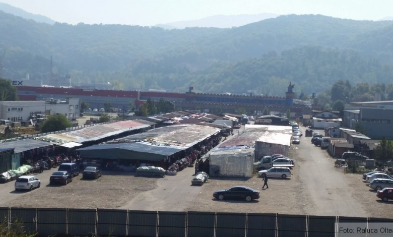 BRAŞOV - ÎN AFARA LEGII. Piaţa „Transilvania” nu mai are autorizaţie de funcţionare nici pentru partea de fructe şi legume 1 20171002-121158.jpg