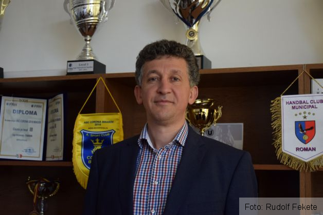 LiviuDragomirdirectorCorona5_214168.JPG