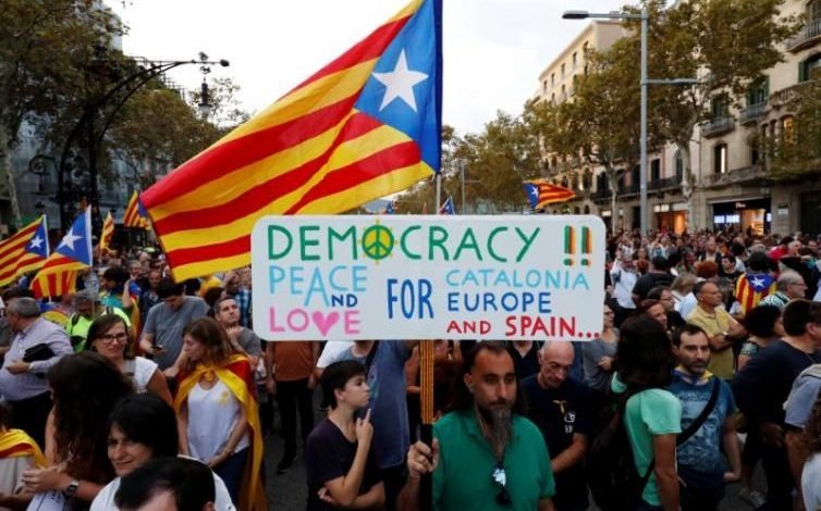 Aproape o jumătate de milion de manifestanți au ieșit pe străzile Barcelonei 1 barcelona2_2.jpg