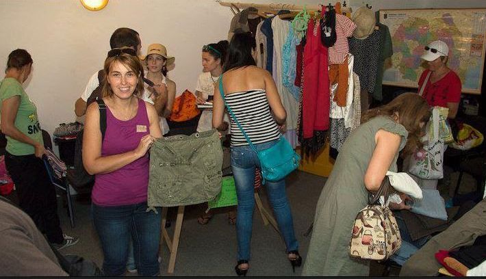 BRAȘOV. Un nou Bazar cu Lucruri Gratis, sâmbătă 1 bazar_7.jpg