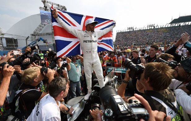 FORMULA 1. Lewis Hamilton este noul campion mondial 1 hamilton_19.jpg